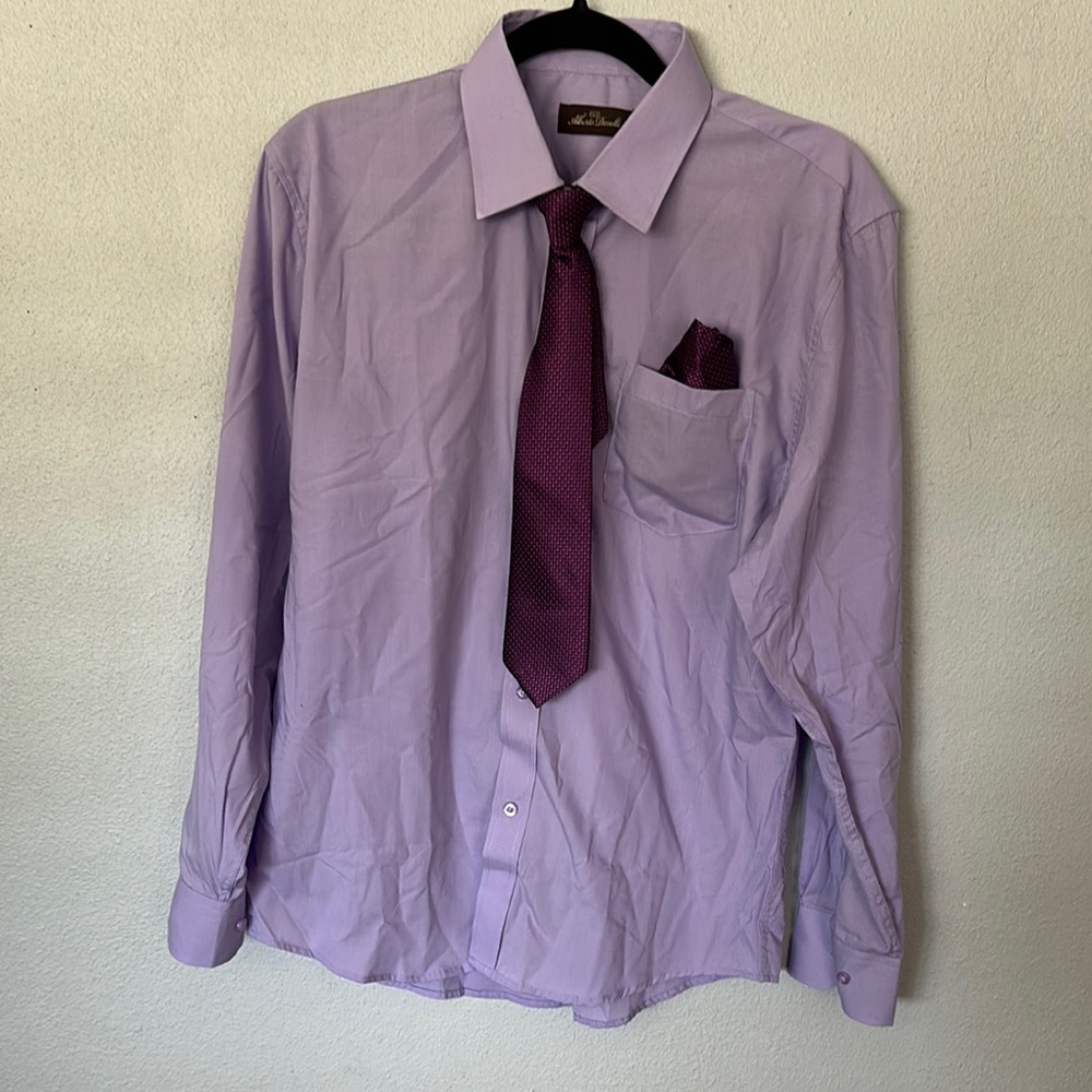 Youth Lavender Dress Shirt with Matching Tie and Pocket Square: NWOT
